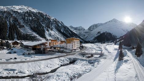 hotel Pitztal valley in winter