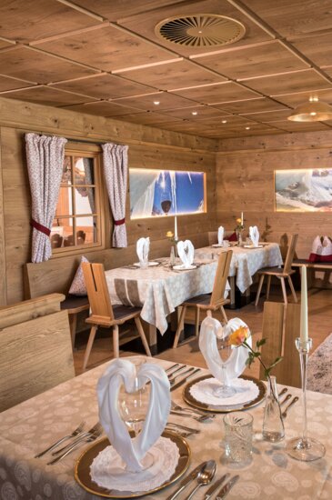 Hotel mit Restaurant in Tirol