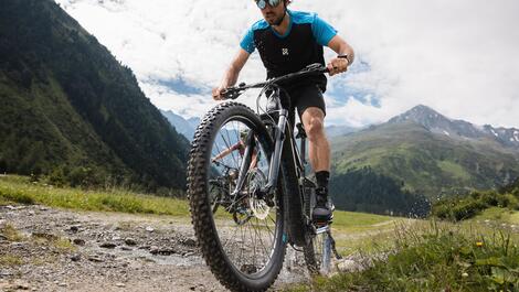 mountain bike trail in the Pitztal valley