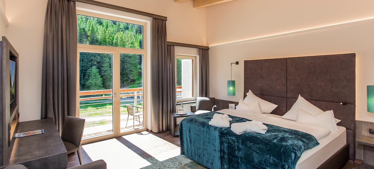 four stars superior hotel room Pitztal valley